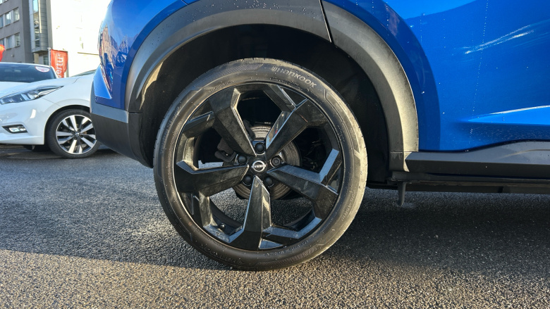 Nissan Juke 1.0 DiG-T Tekna 5dr Petrol Hatchback